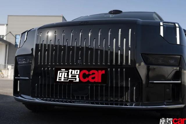 009 CAR REVIEWS凯发网址情绪价值拉满——试驾极氪(图7)