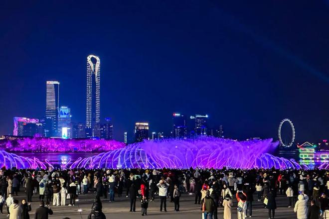 一半城古典江南婉约完美融合现代都市繁华凯发k8国际厅登录苏州金鸡湖：一半湖水(图2)